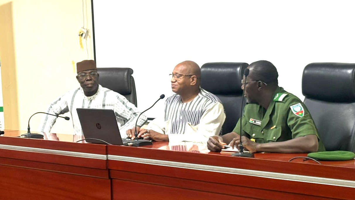 DEGATS CAUSES PAR CERTAINES ESPECES ANIMALES SAUVAGES 